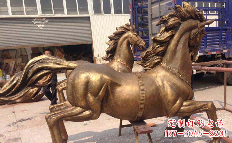 桂林奔马广场铜雕