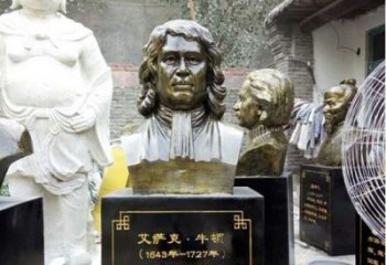 桂林玻璃钢仿铜雕塑——纪念伟大的牛顿