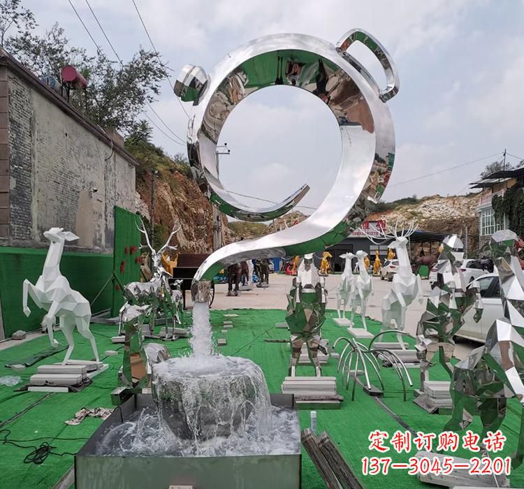 桂林不锈钢茶壶雕塑精致美观的艺术品