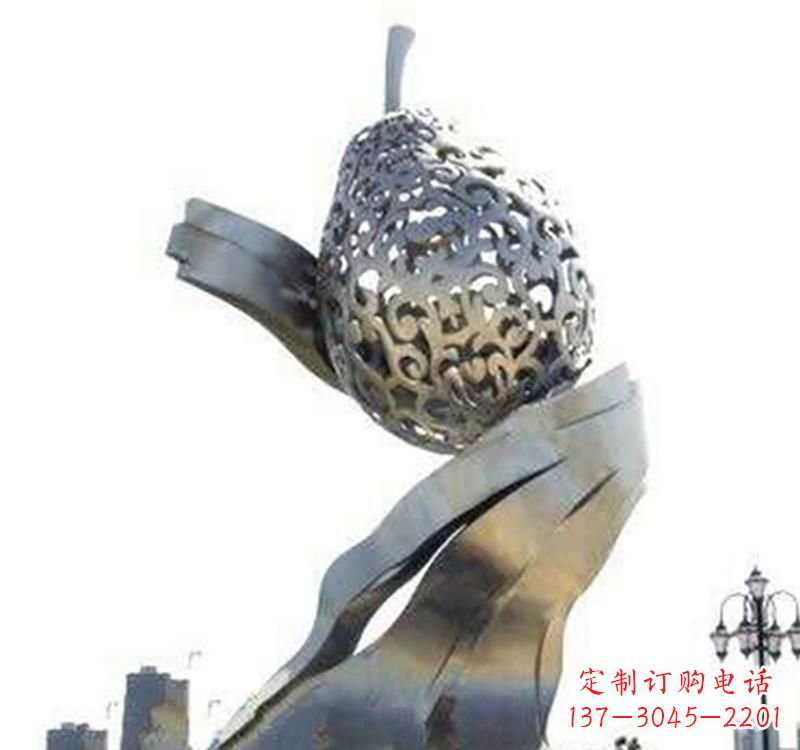 桂林不锈钢梨雕塑艺术结合精美外形