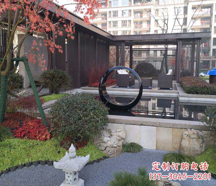 桂林不锈钢圆环雕塑——精美绝伦