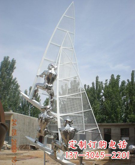 桂林海上航行不锈钢帆船雕塑