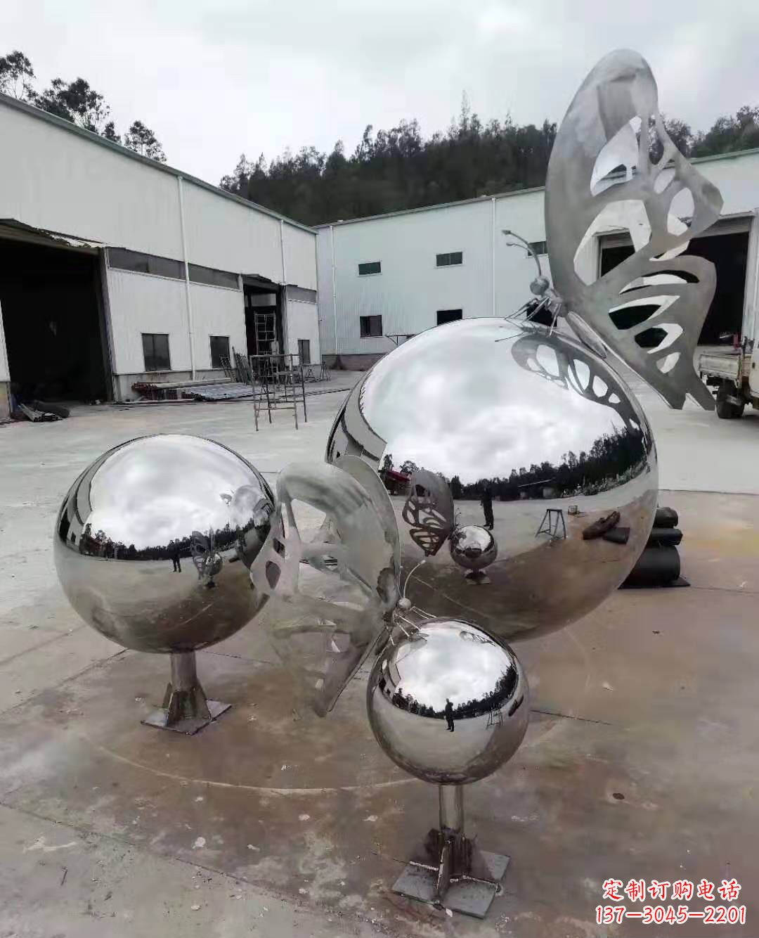 桂林不锈钢蝴蝶雕塑户外摆件广场动物雕塑