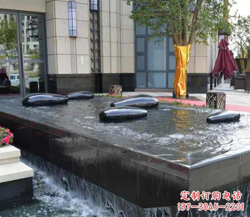 桂林不锈钢景观异形水滴雕塑