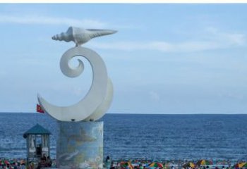 桂林海浪与海螺雕塑的结合——不锈钢景区的美景