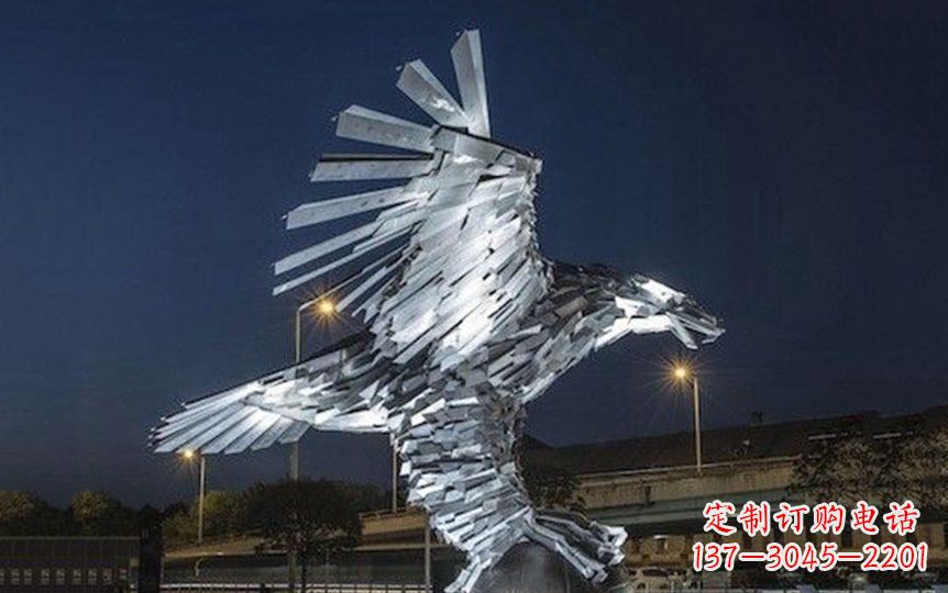 桂林不锈钢老鹰抓球广场景观雕塑