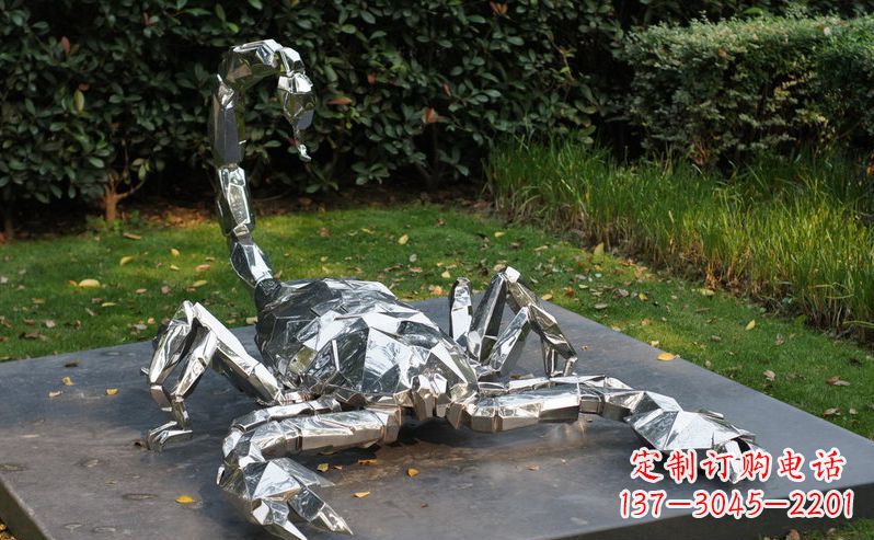 桂林不锈钢蝎子雕塑