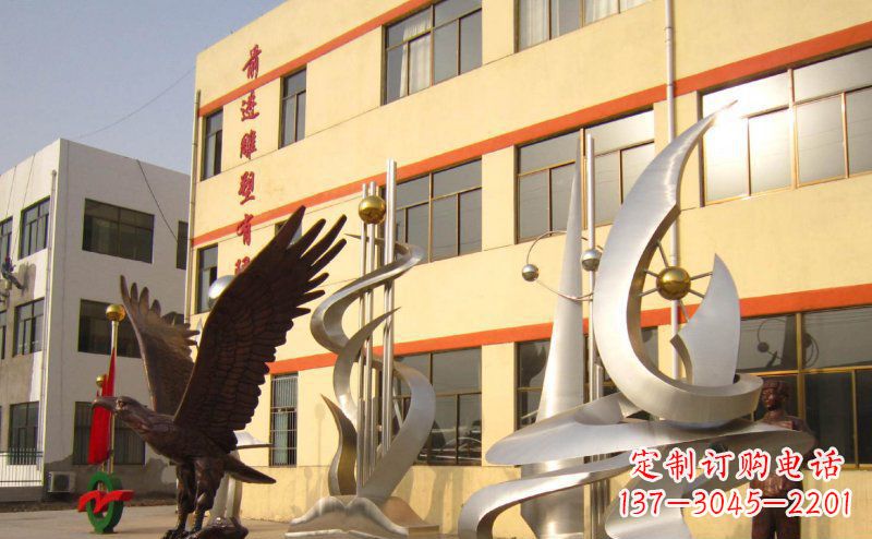 桂林不锈钢雄鹰雕塑
