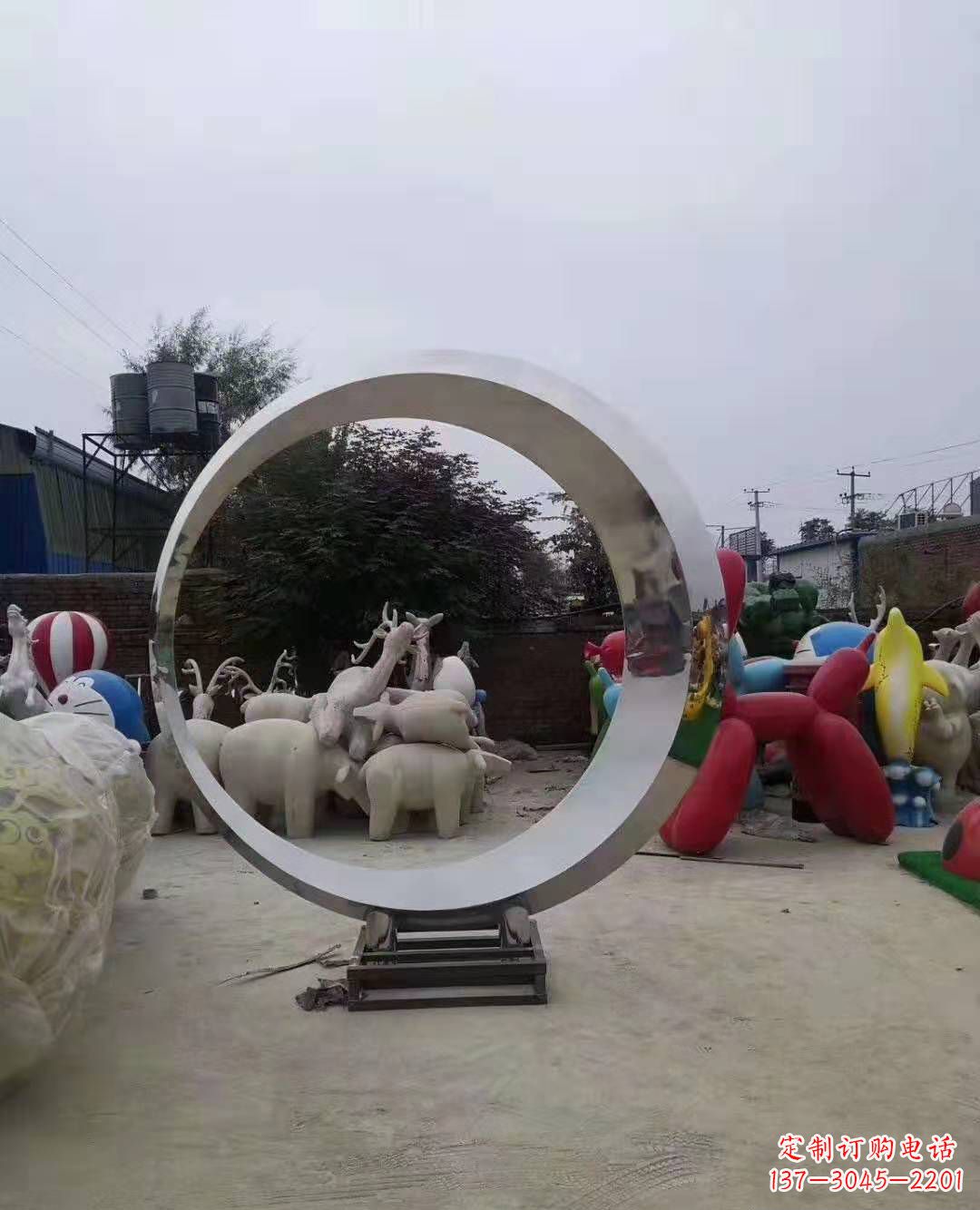桂林不锈钢圆环雕塑,点缀环境美景