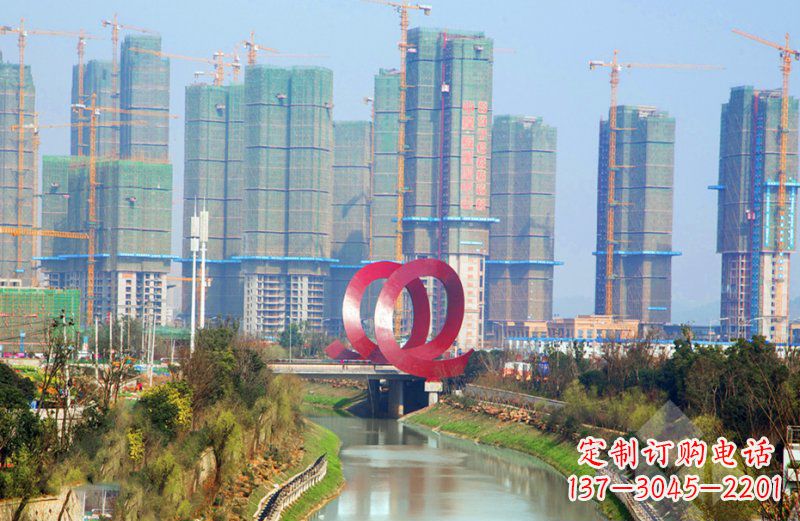 桂林精美不锈钢圆环雕塑