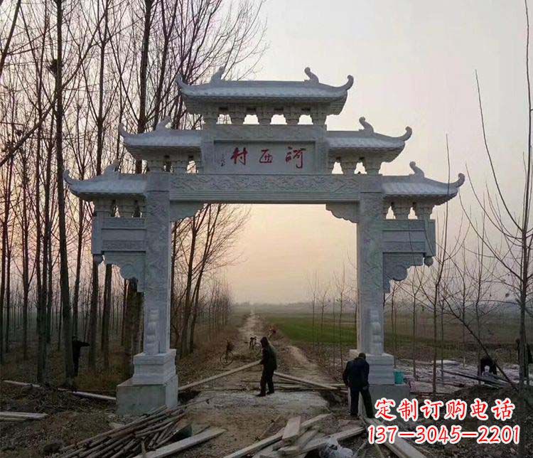 桂林牌坊雕塑——记忆中的美丽家乡