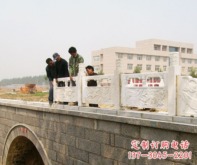 桂林大理石拱桥石雕栏板
