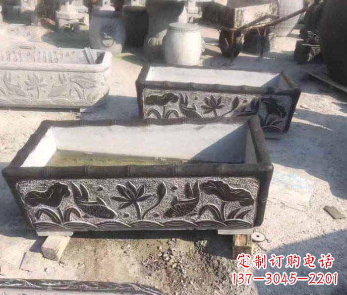桂林精美仿古石水缸雕塑