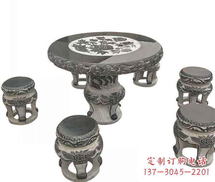 桂林仿古圆形石桌凳雕塑