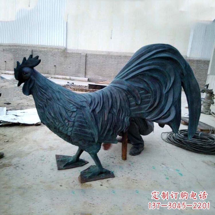桂林古典铜雕公鸡