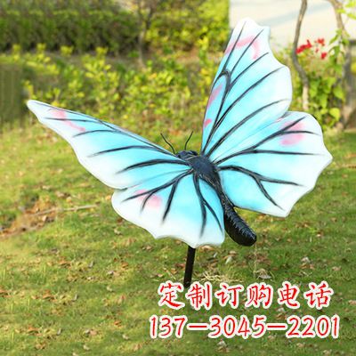 桂林浅蓝白色蝴蝶雕塑