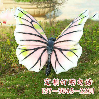 桂林浅粉白色仿真蝴蝶雕塑