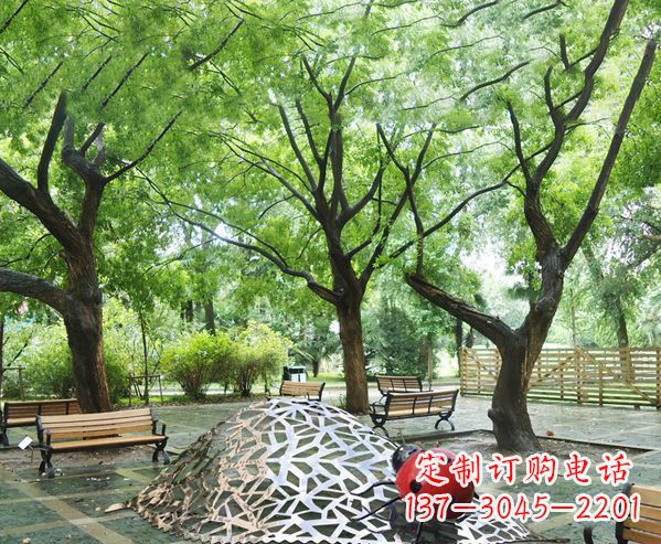 桂林悠久活力-不锈钢瓢虫雕塑