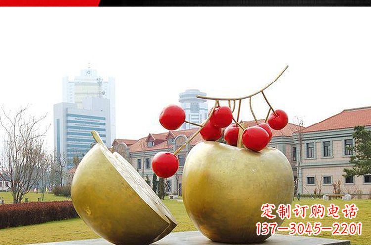 桂林公园不锈钢苹果樱桃雕塑