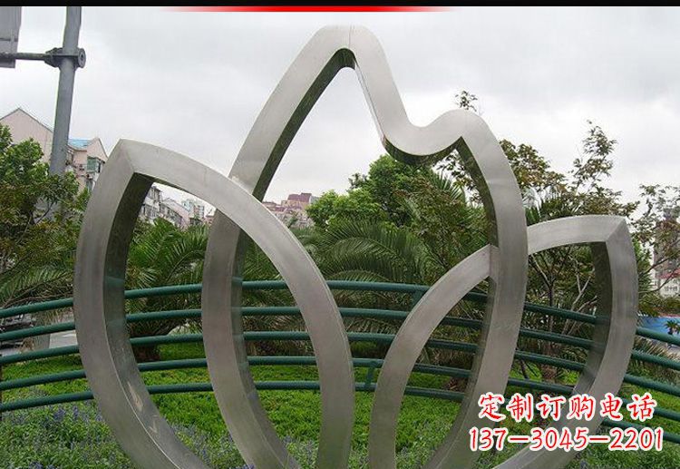 桂林产品名称不锈钢树叶造型装置