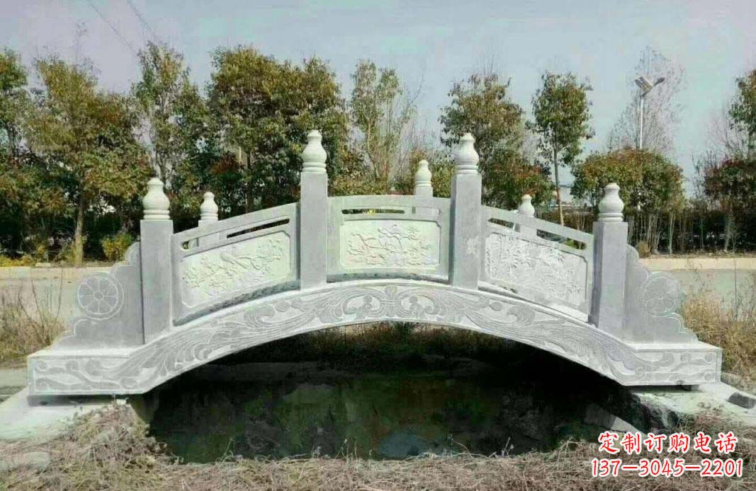 桂林公园大理石桥雕塑