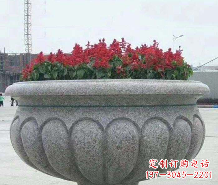 桂林精美大理石花盆雕塑