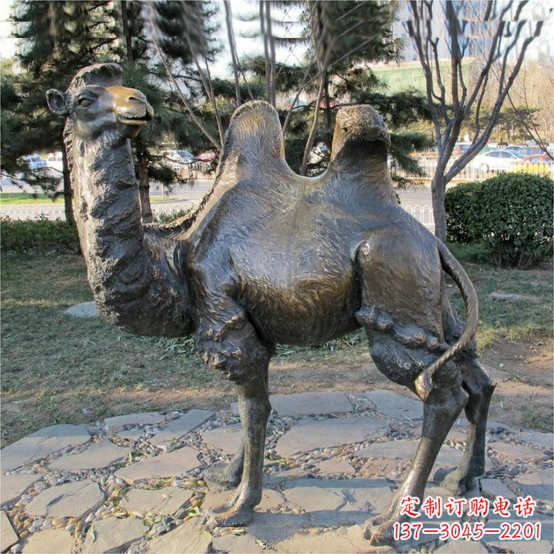 桂林精美绝伦的室内装饰品——骆驼铜雕