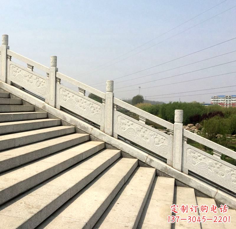桂林欣赏自然之美,定制花岗岩石栏杆雕塑