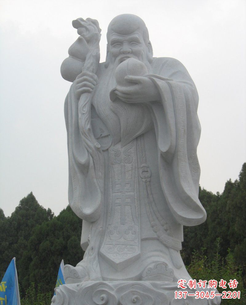 桂林景区大理石老寿星雕塑