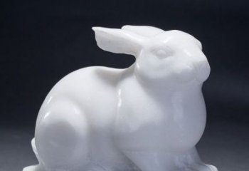 桂林精致汉白玉兔子雕塑