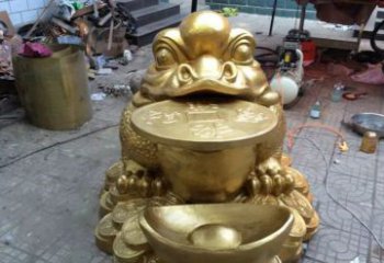 桂林铜质金蟾招财动物雕塑