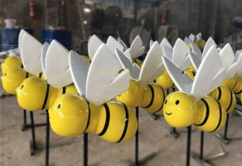 桂林动感蜜蜂雕塑，营造精致的都市公园