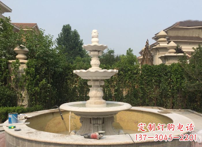 桂林三层喷泉公园石雕--唤醒公园原始的气息