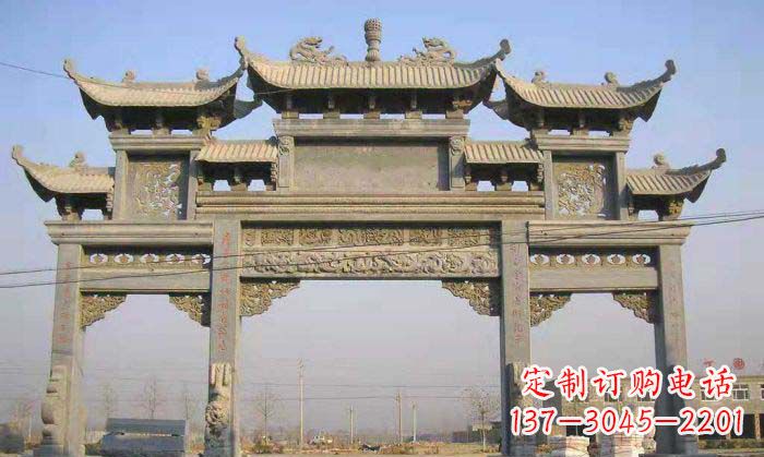 桂林特色街角石雕牌坊精致典雅的装点