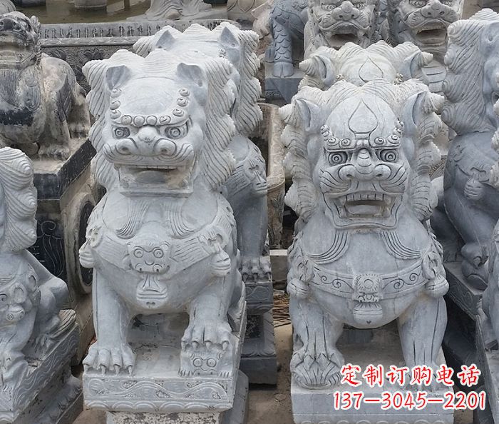 桂林寺庙青石狮子石雕