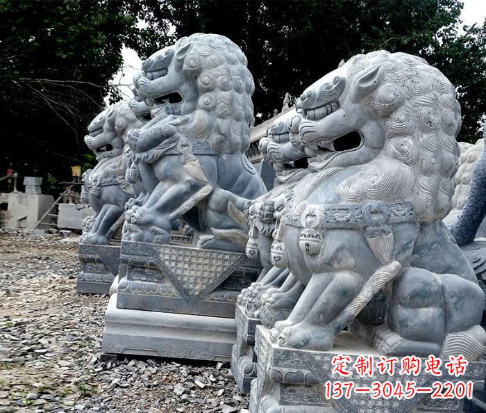 桂林寺庙青石狮子石雕 (2)