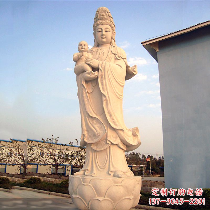 桂林送子观音石雕