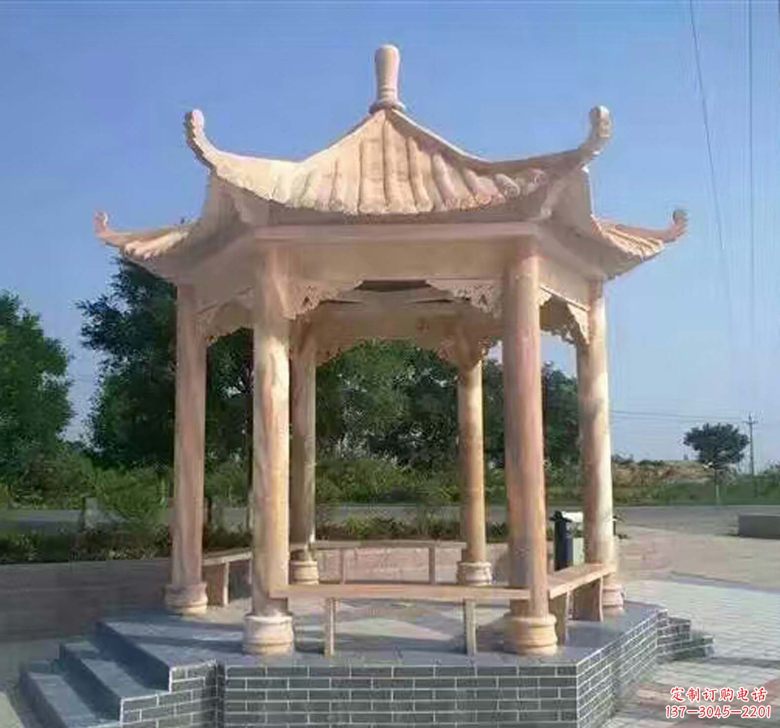 桂林晚霞红公园景观凉亭