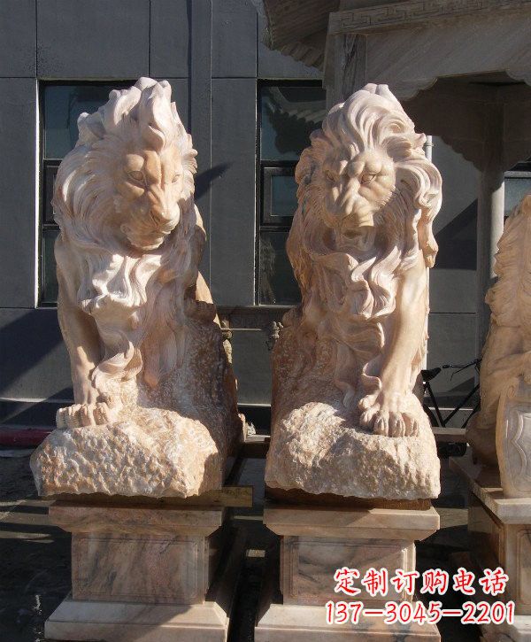 桂林晚霞红欧式狮子石雕