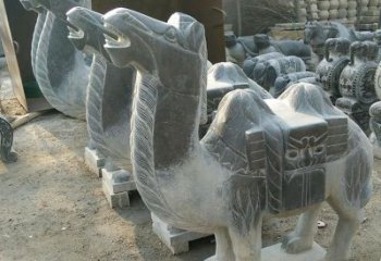 桂林青石骆驼雕，把动物活灵活现