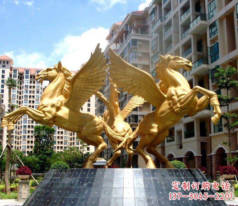 桂林小区飞马三匹马景观铜雕