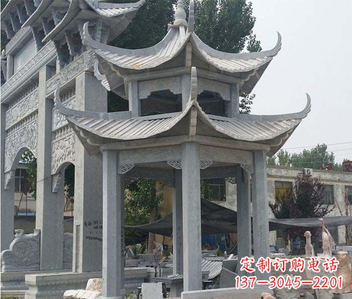 桂林园林双层石雕凉亭