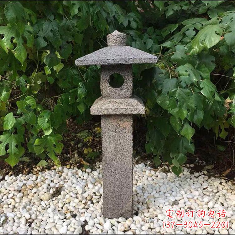 桂林中式复古园林石灯