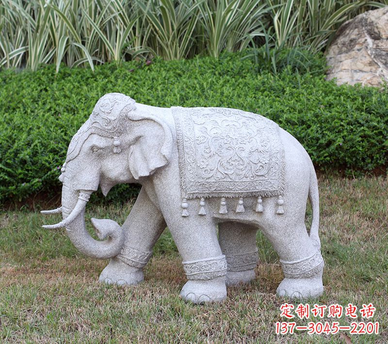 桂林中式石雕大象